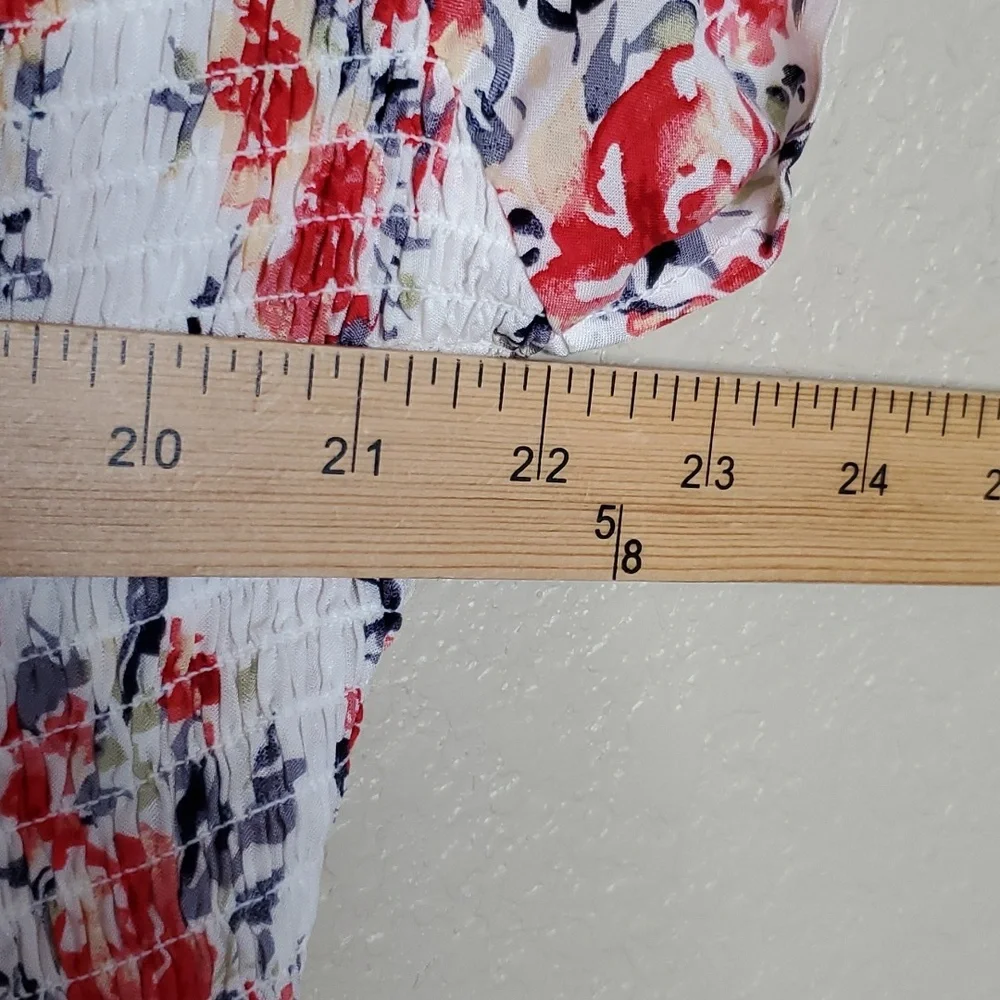 Torrid iris & Rose Floral Smocked Challis Skater Dress 3X White Pink - Picture 9 of 10